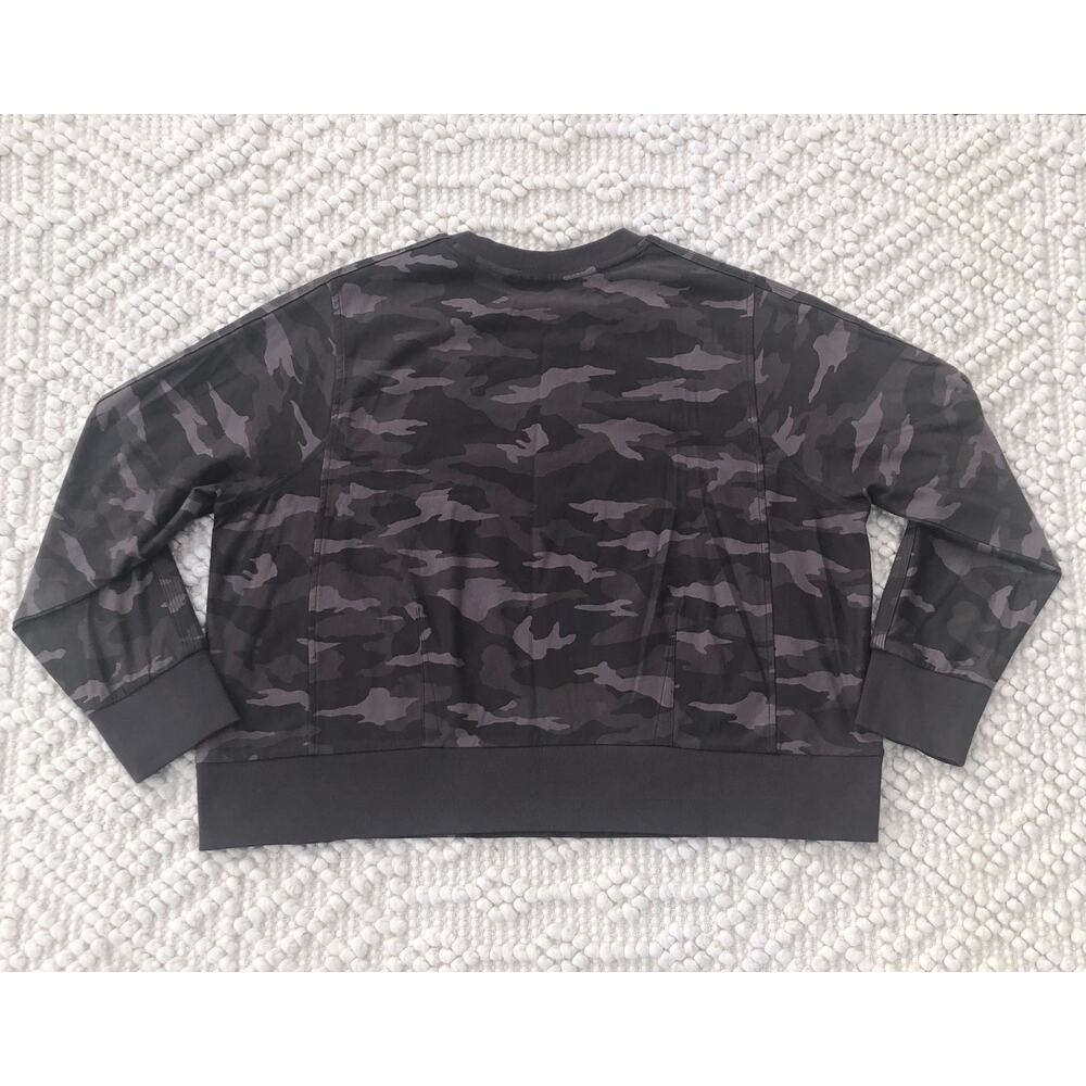 Athleta Farallon Camo Crewneck Sweatshirt Plus 1X - Picture 3 of 6